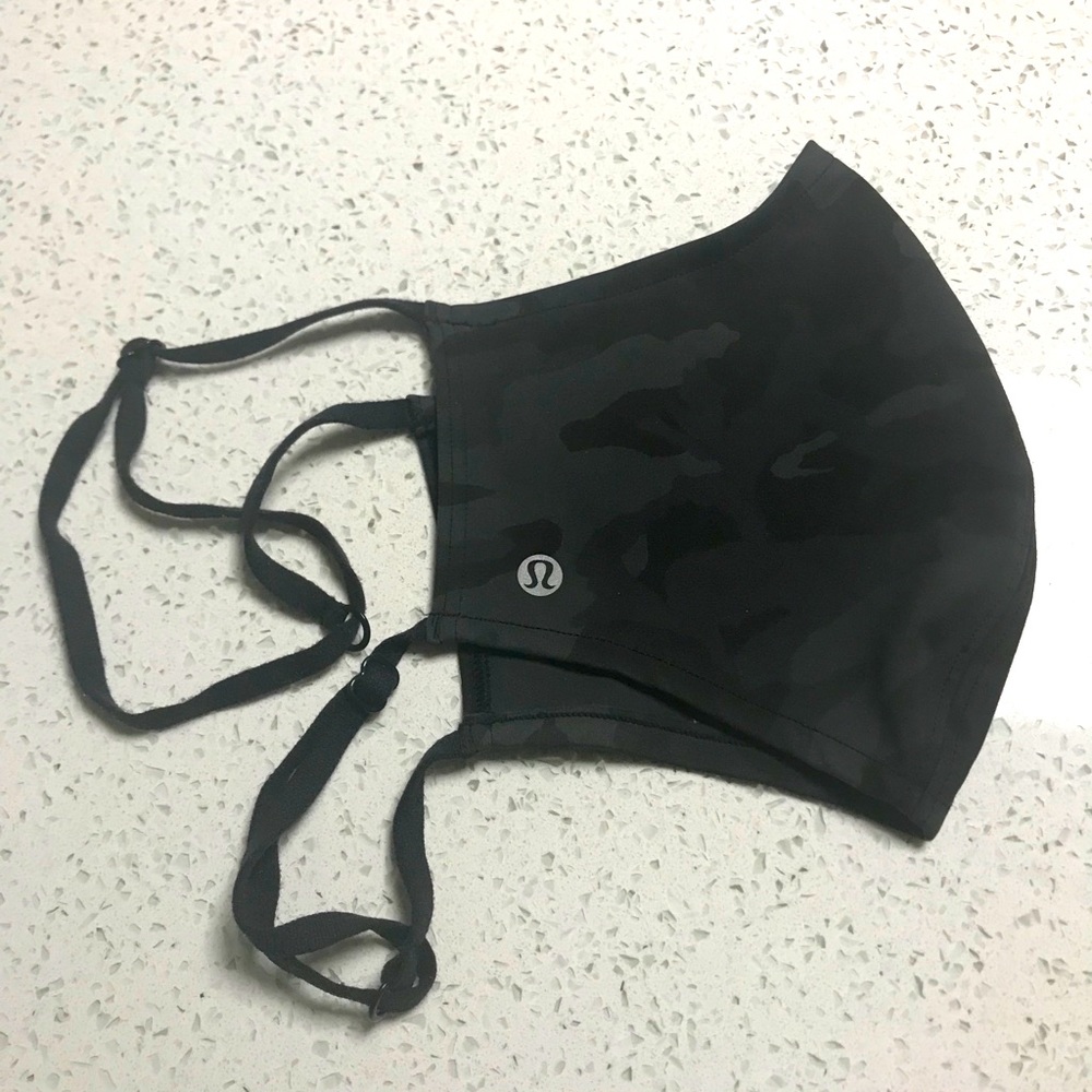Lululemon Unisex Camo Face Mask
